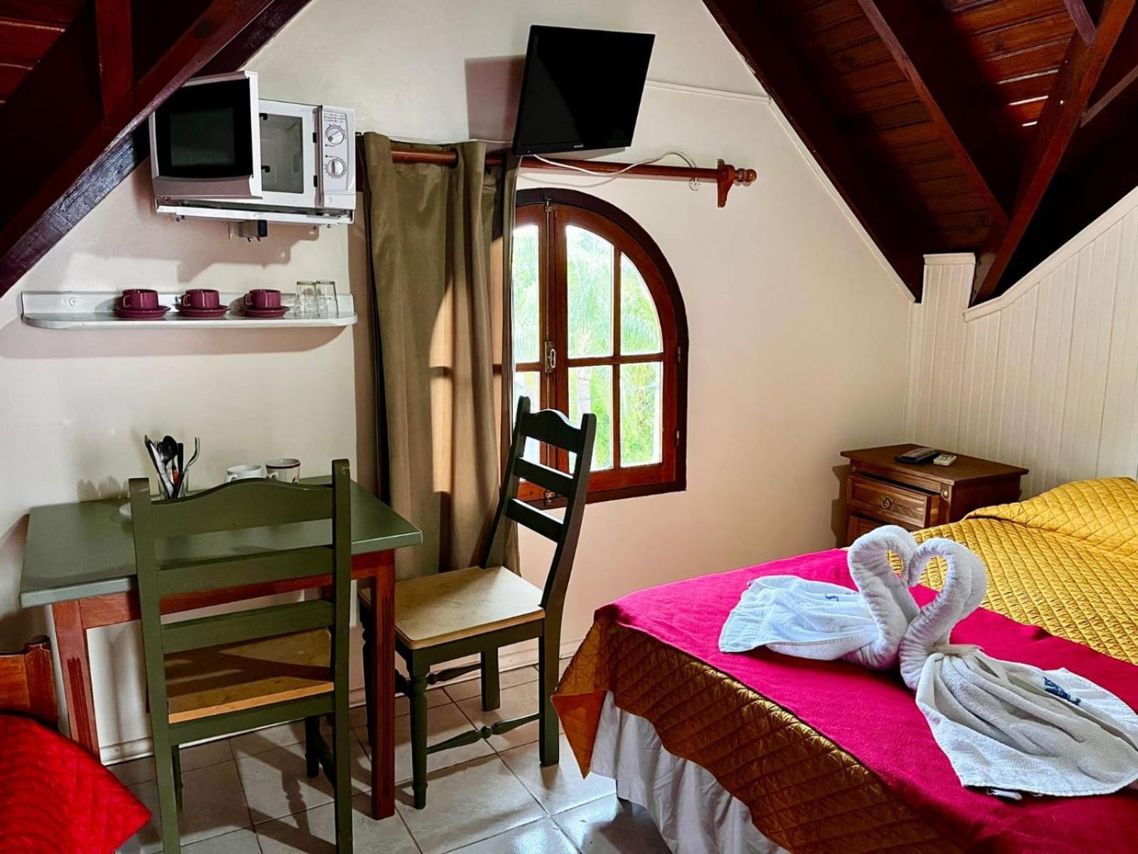 Apart Hotel Geminis Termas del Dayman Luaran gambar